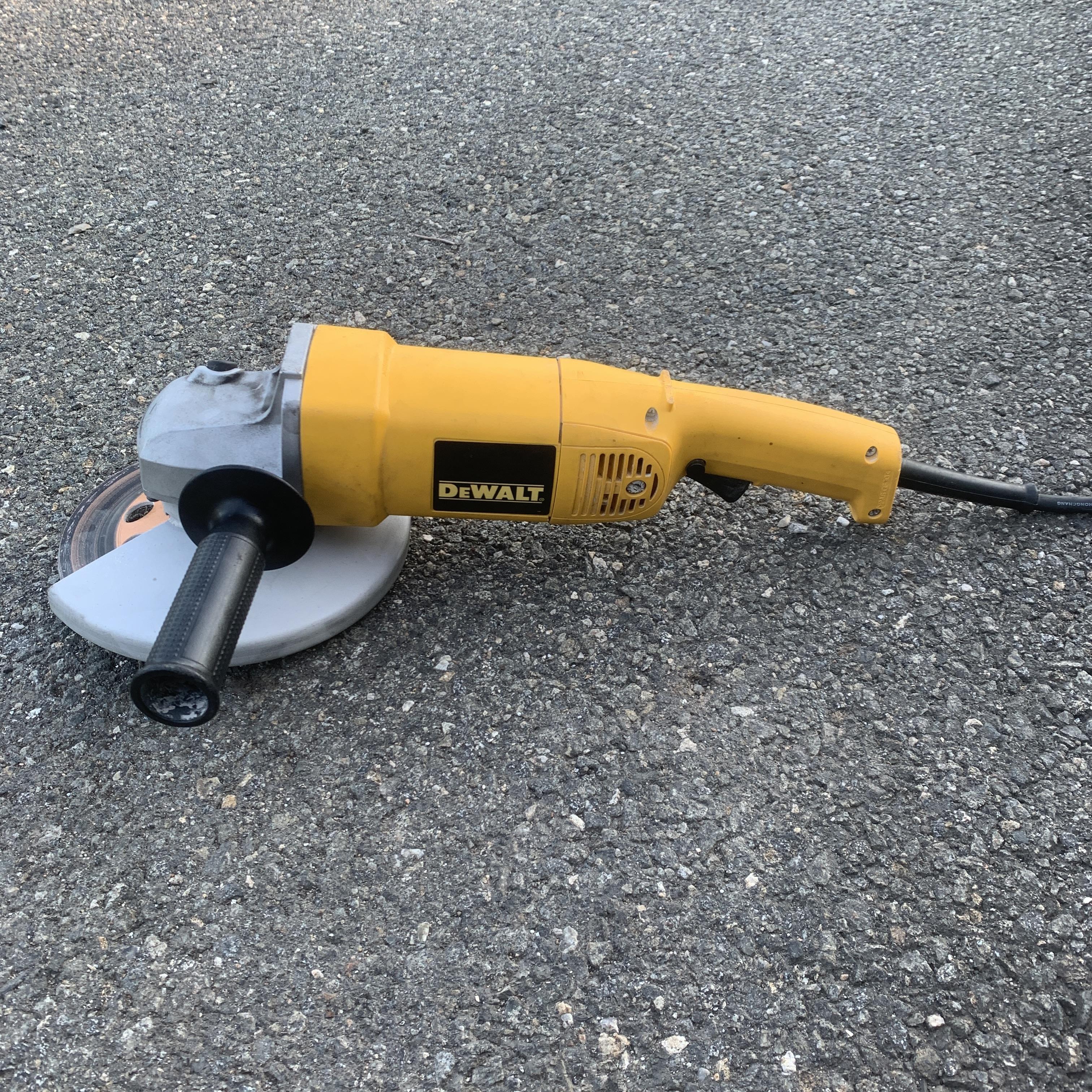 DeWalt Concrete Grinder Rental 7in Rental